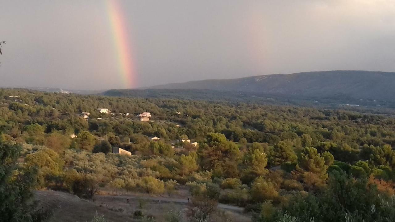 Bacchus En Luberon Bed & Breakfast Gordes Bagian luar foto